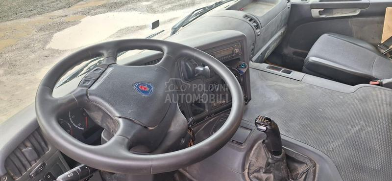 Scania P380 8x4