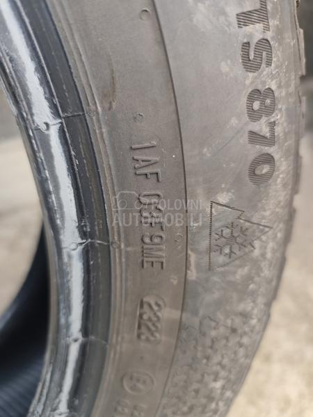 Continental 205/55 R17 Zimska