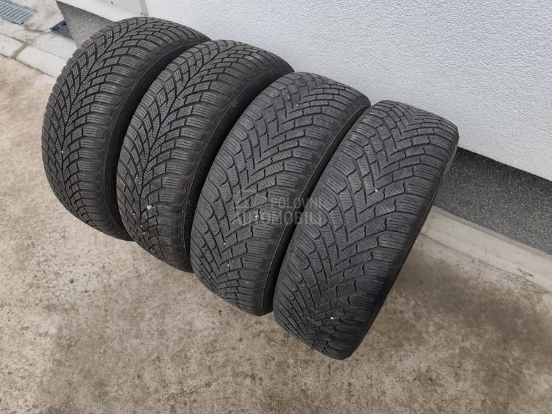 Continental 205/55 R17 Zimska