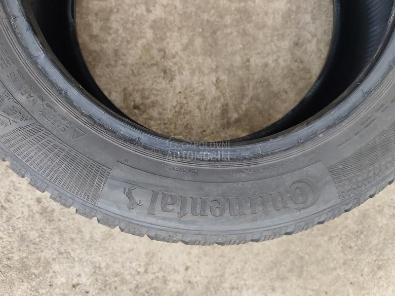 Continental 205/55 R17 Zimska