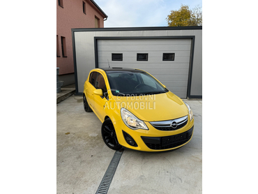 Opel Corsa D Color Edtn O-P-I-S