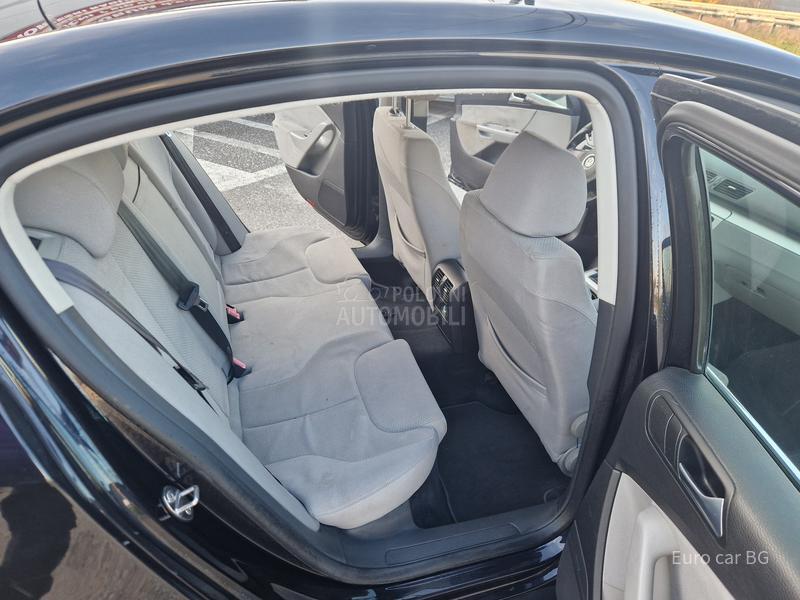 Volkswagen Passat B6 A K C I J A