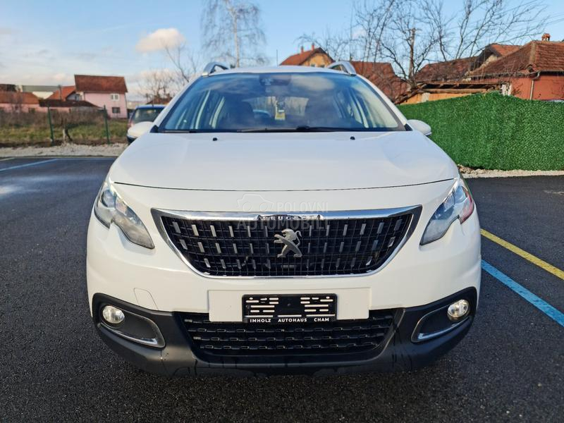 Peugeot 2008 1.2 e
