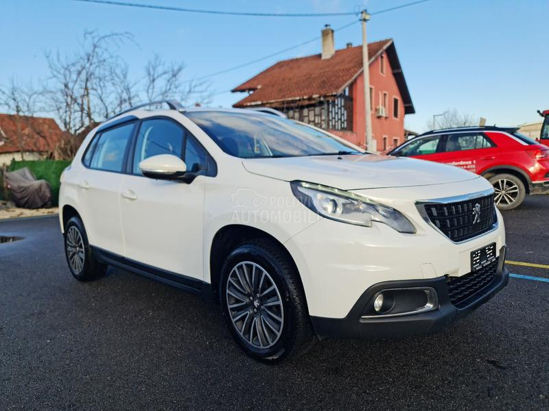 Peugeot 2008 1.2 e