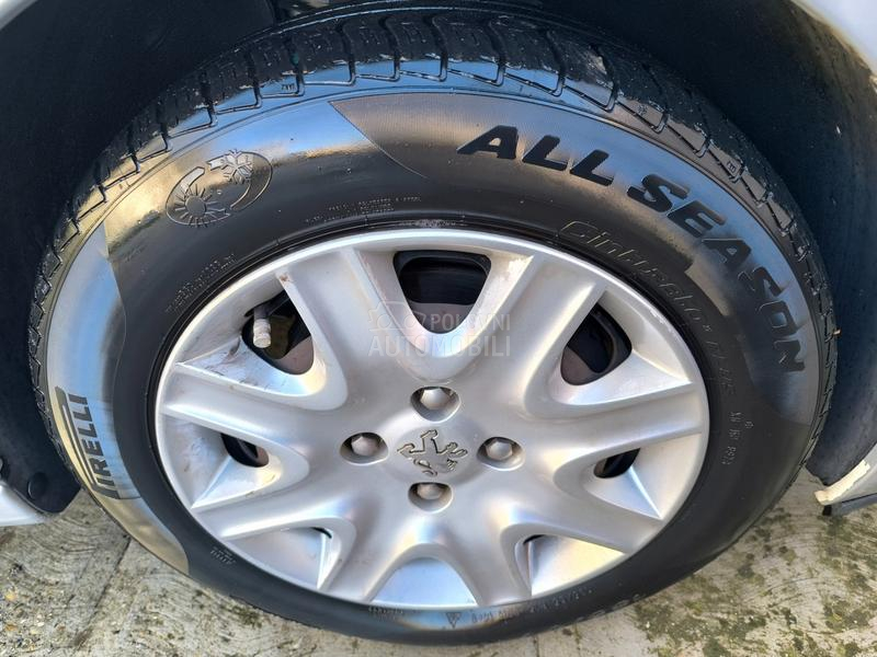 Peugeot 207 1.4 PLUS ECO B/TNG
