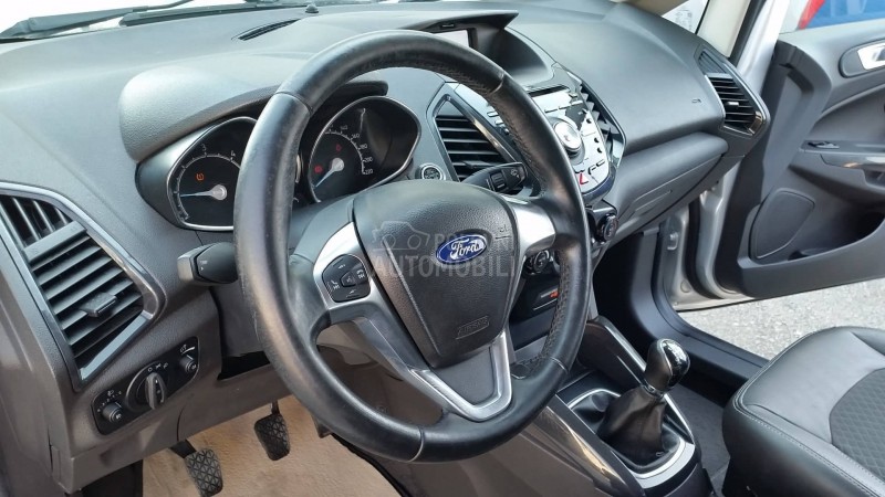 Ford EcoSport 1.5TDCI TITANIUM/NAV