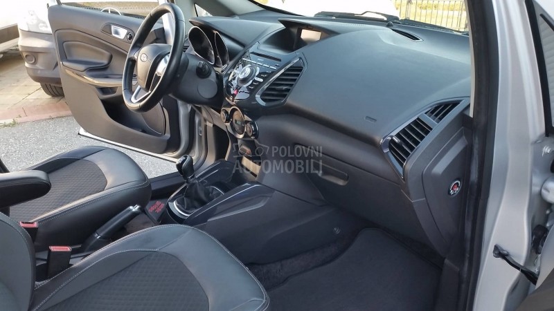 Ford EcoSport 1.5TDCI TITANIUM/NAV