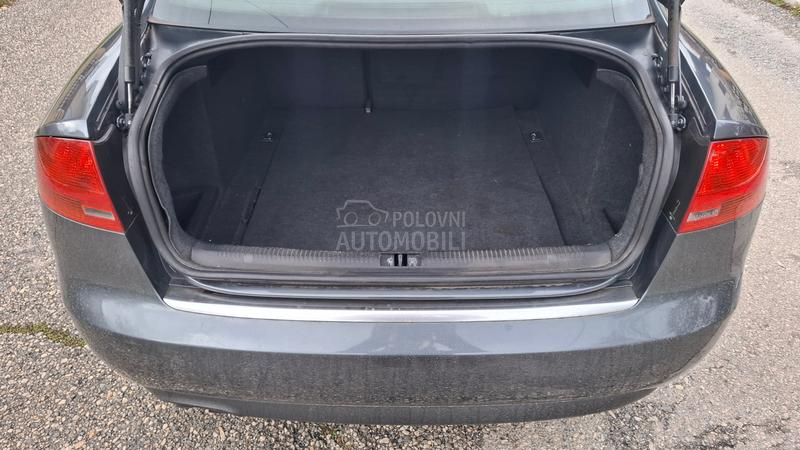 Audi A4 1.9 TDI, S-LINE