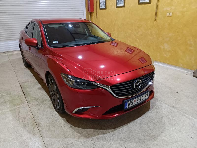 Mazda 6 2.0i