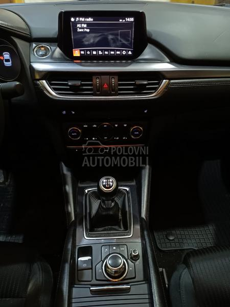 Mazda 6 2.0i