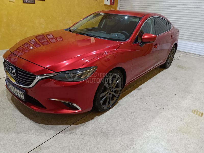 Mazda 6 2.0i