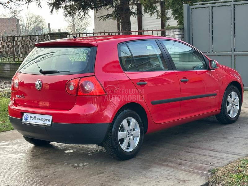 Volkswagen Golf 5 1.4