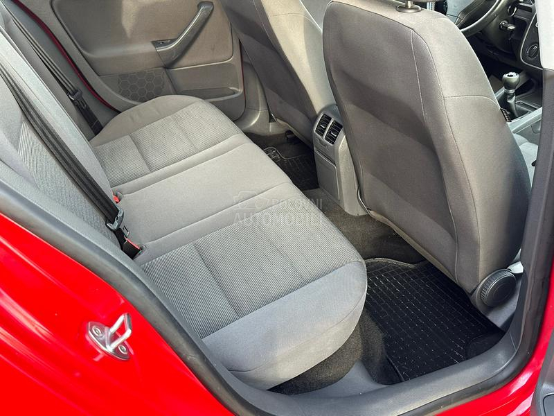 Volkswagen Golf 5 1.4