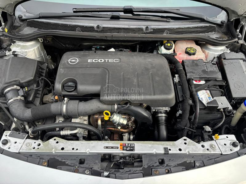 Opel Astra J 