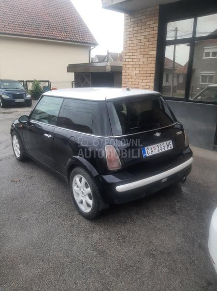 MINI One 1.6