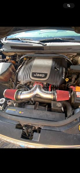 Jeep Grand Cherokee 5.7 hemi