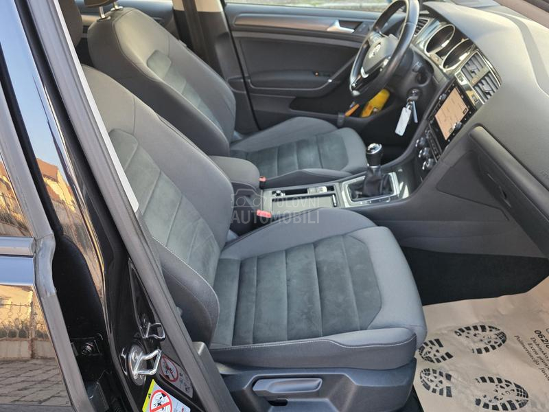 Volkswagen Golf 7 HIGHLINE N0V