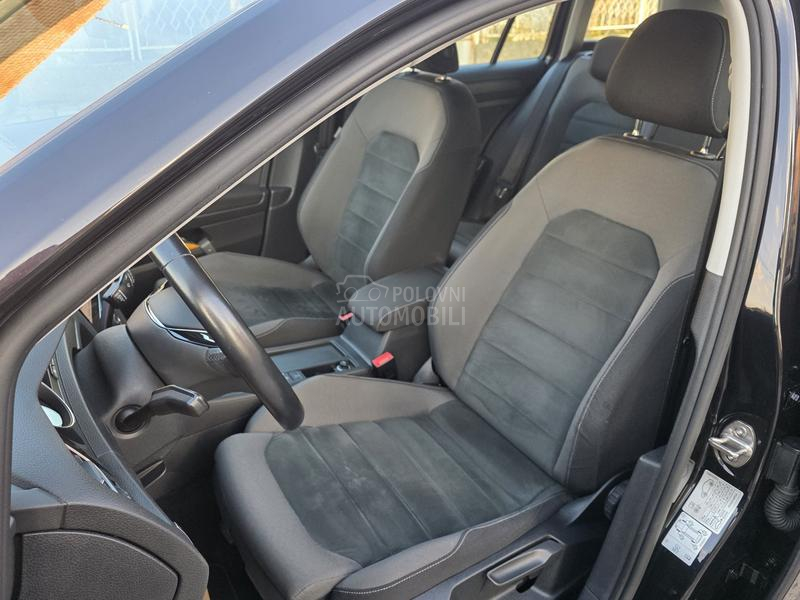 Volkswagen Golf 7 HIGHLINE N0V