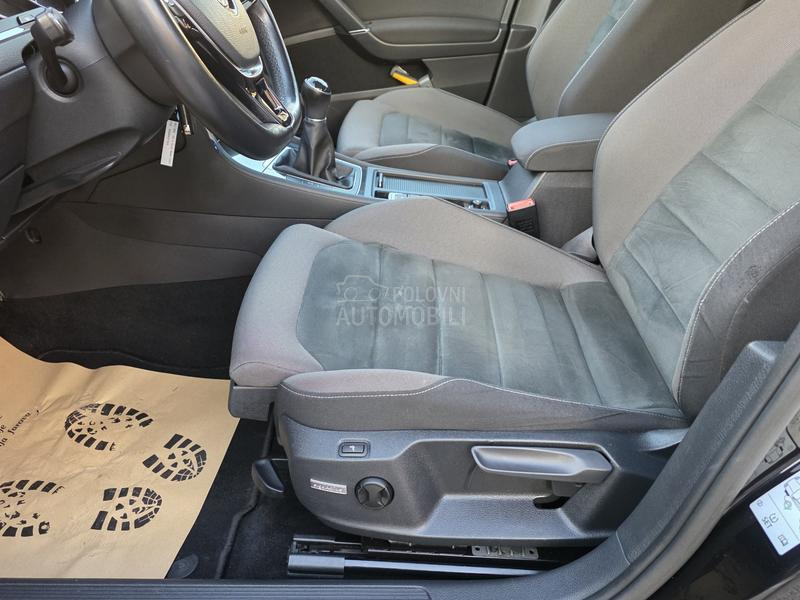 Volkswagen Golf 7 HIGHLINE N0V