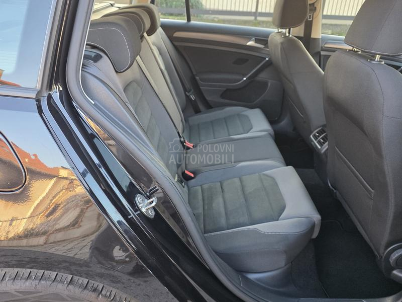 Volkswagen Golf 7 HIGHLINE N0V