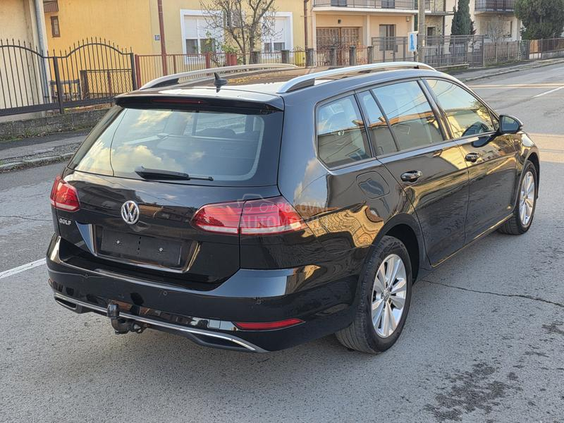 Volkswagen Golf 7 HIGHLINE N0V