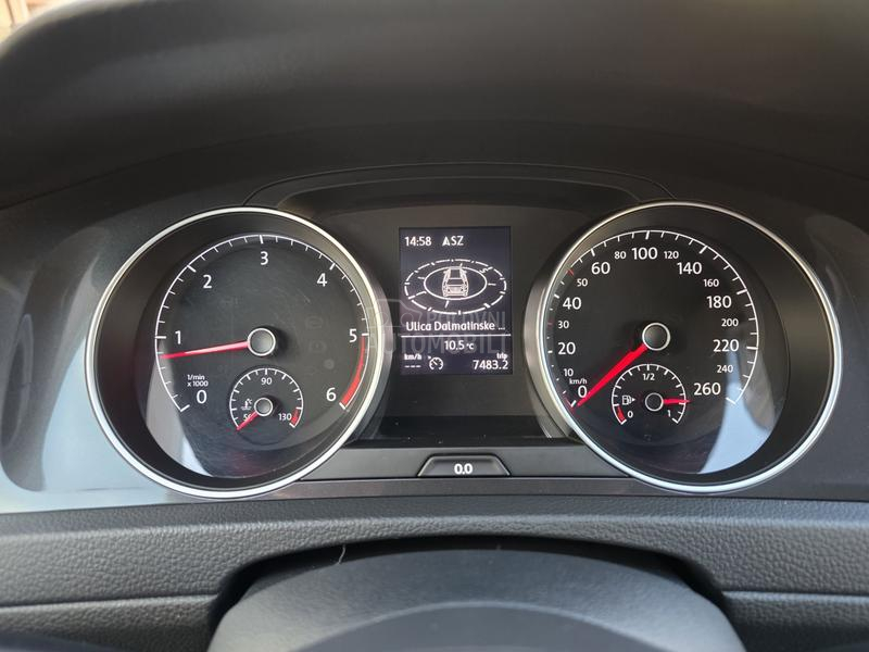 Volkswagen Golf 7 HIGHLINE N0V