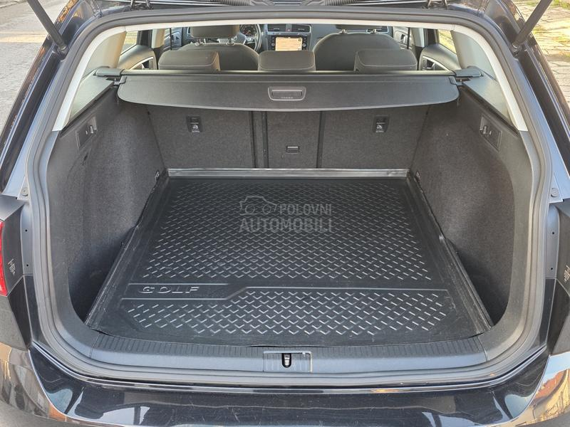 Volkswagen Golf 7 HIGHLINE N0V