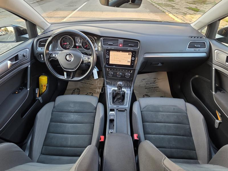 Volkswagen Golf 7 HIGHLINE N0V