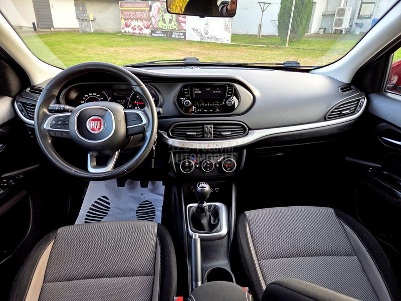 Fiat Tipo 1.4i  96000k/m