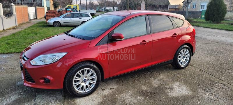 Ford Focus 1.0 B