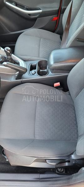 Ford Focus 1.0 B