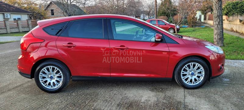 Ford Focus 1.0 B