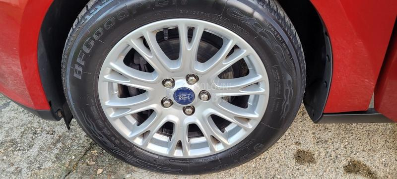 Ford Focus 1.0 B