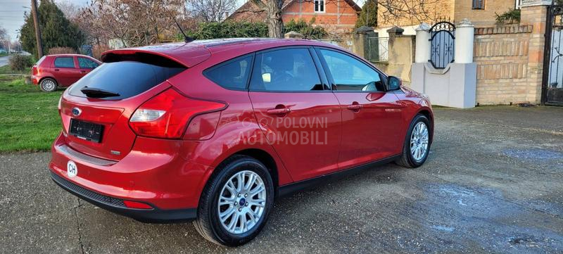 Ford Focus 1.0 B