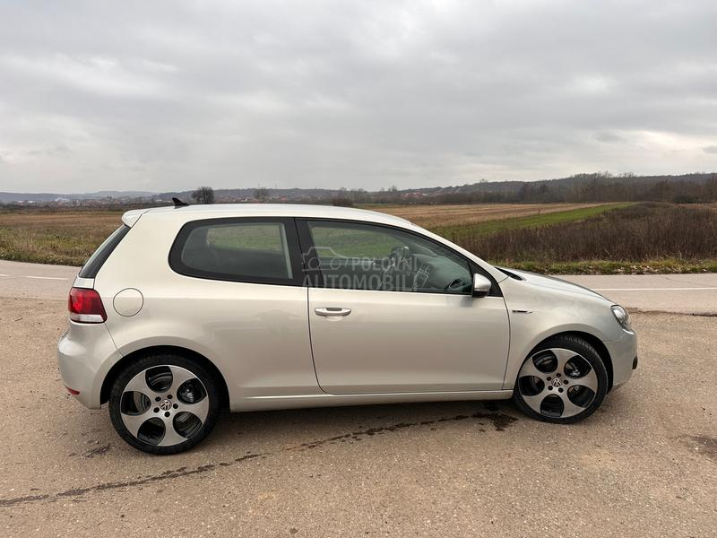 Volkswagen Golf 6 