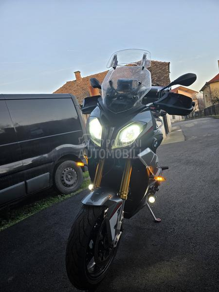 BMW s1000xr
