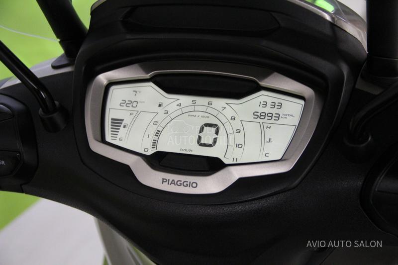 Piaggio BEVERLY 400 HPE