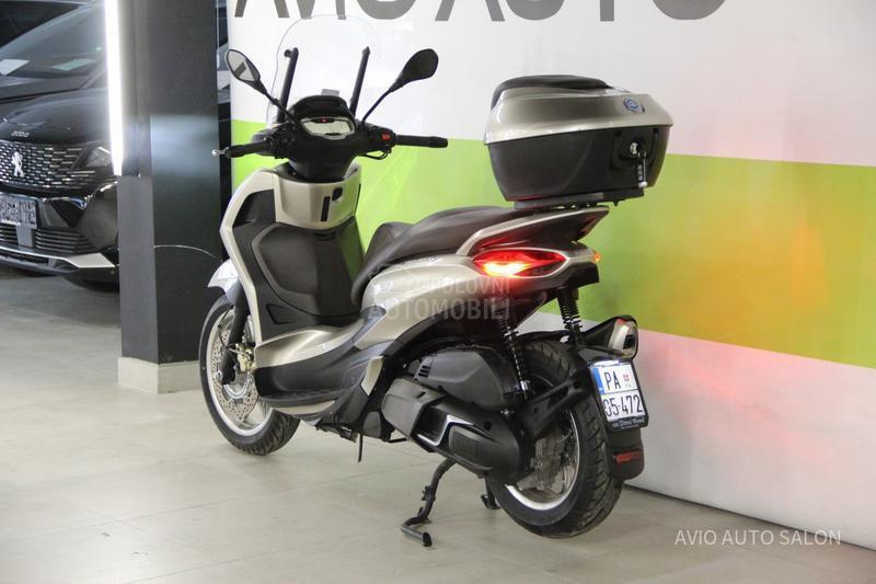 Piaggio BEVERLY 400 HPE