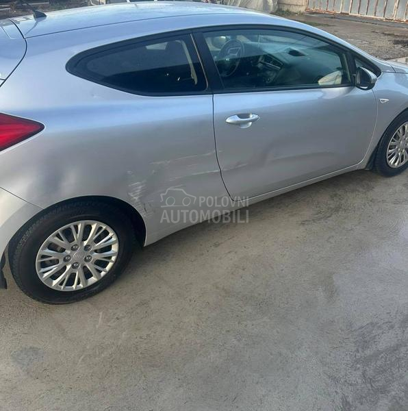 Kia pro_cee`d 1.4