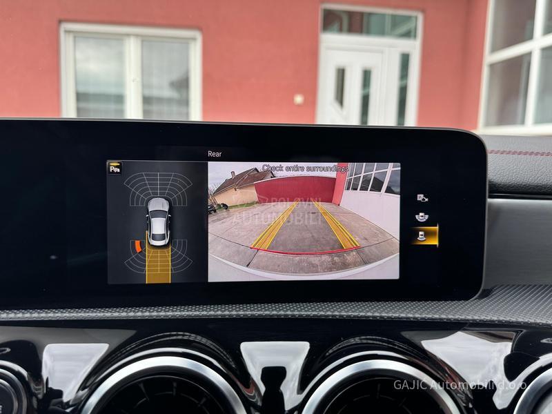 Mercedes Benz CLA 180 d AMG