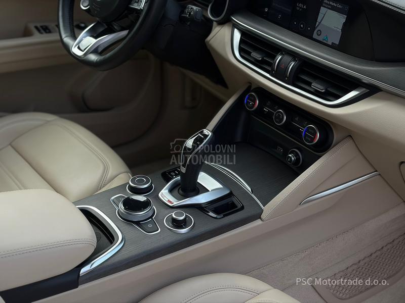 Alfa Romeo Stelvio 4x4/Led/Kamera