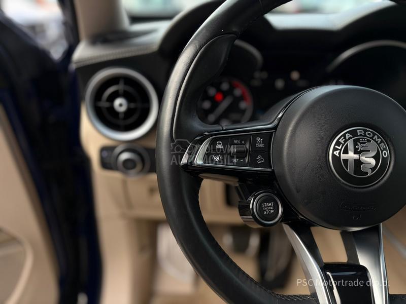 Alfa Romeo Stelvio 4x4/Led/Kamera