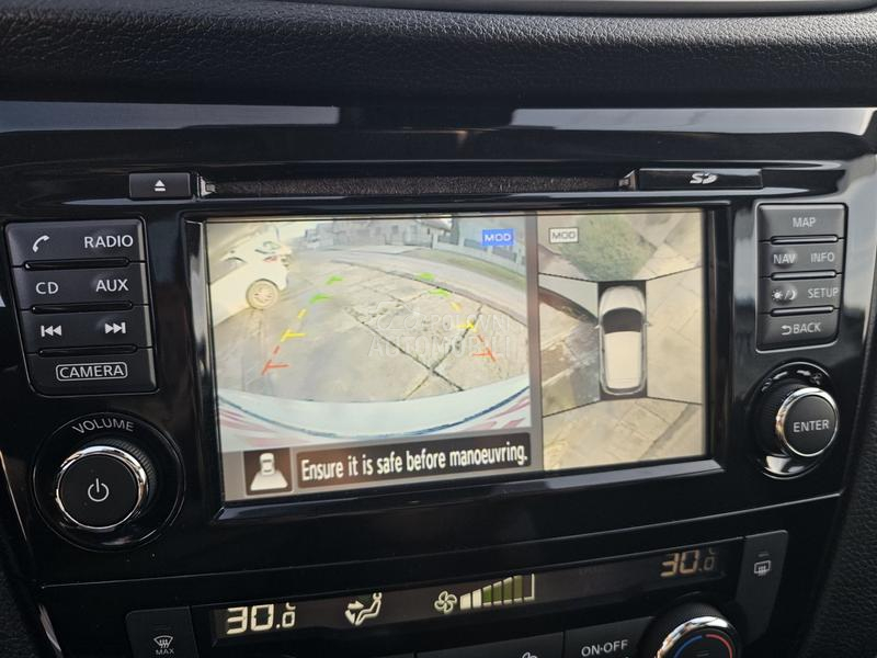 Nissan Qashqai //TOOP STANjE