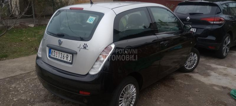 Lancia Ypsilon 1.2 lpg