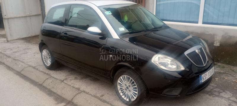 Lancia Ypsilon 1.2 lpg