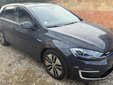 Volkswagen Golf 7 virt/matr/kam