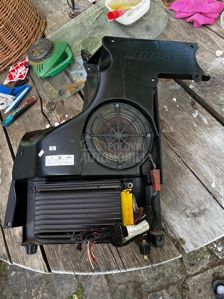 Zvucnik set bose