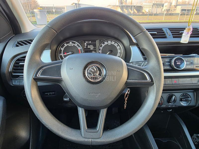 Škoda Fabia 1.0
