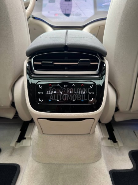Mercedes Benz EQS 580 4M