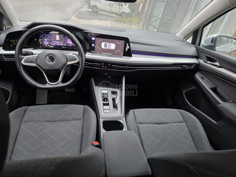 Volkswagen Golf 8 2.0